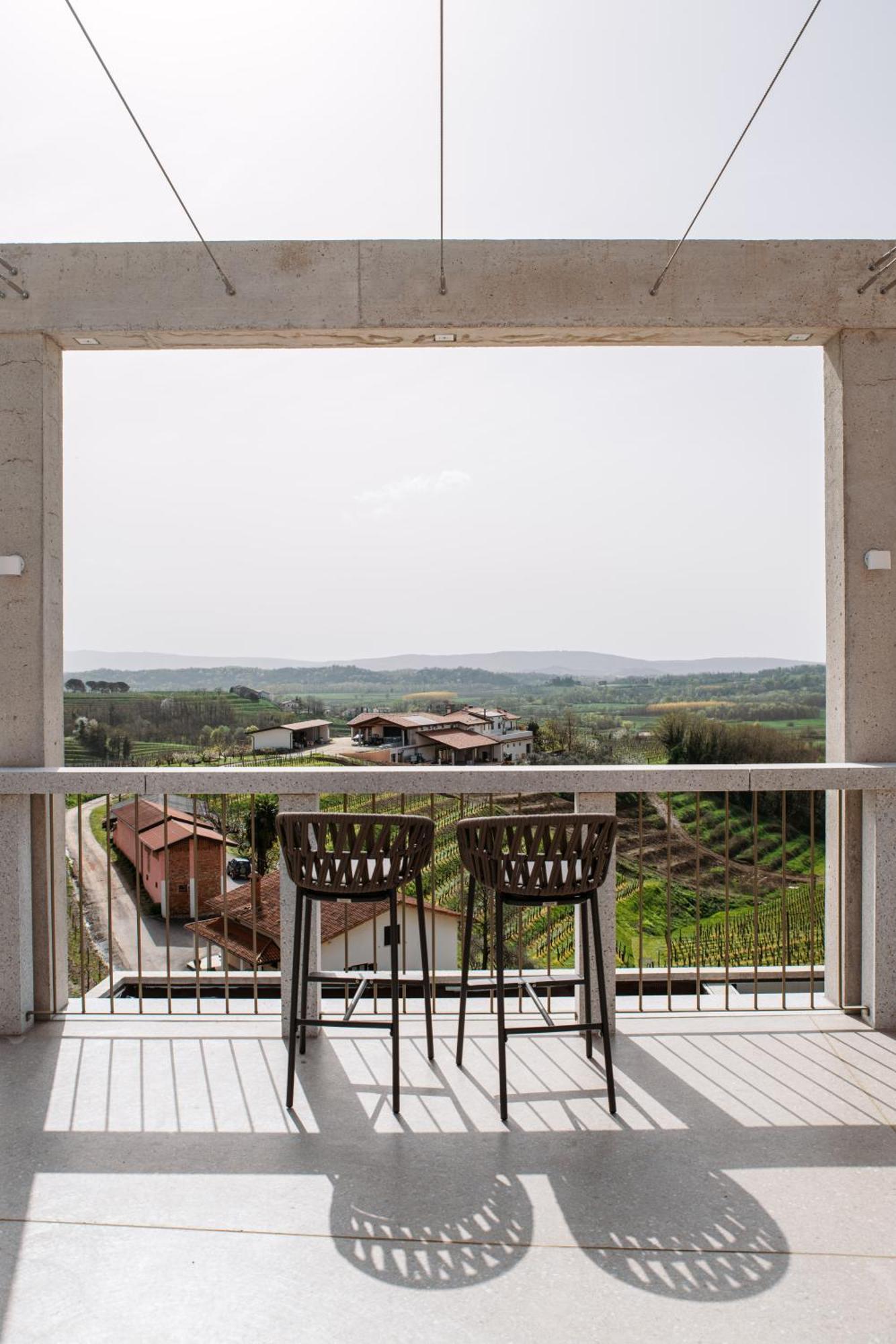Bed and Breakfast Posestvo Scurek Wine Dobrovo Exterior foto
